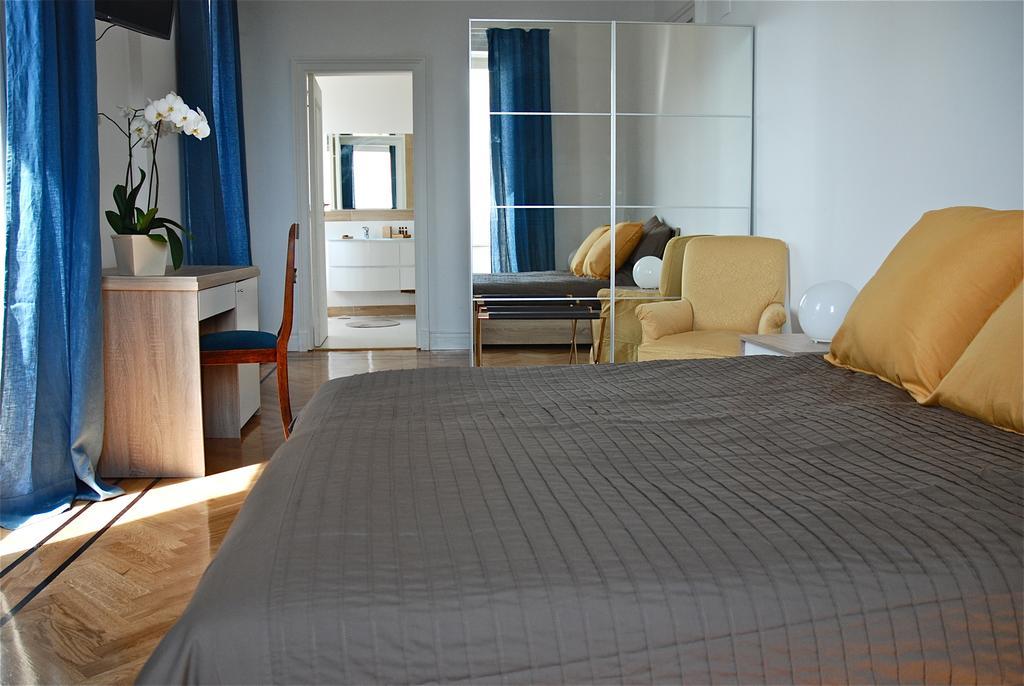 נאפולי Palazzo Mele Residence מראה חיצוני תמונה